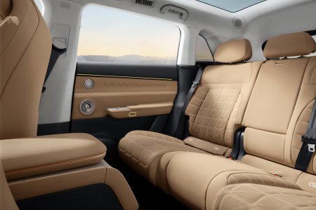 exlantix-et-rear-seats.jpg